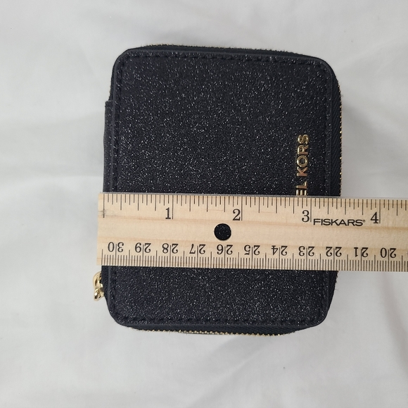 SOLD!!! NWT Michael Kors Black Glitter Jewelry Trinket Box Case Travel. Zippered - Picture 7 of 8